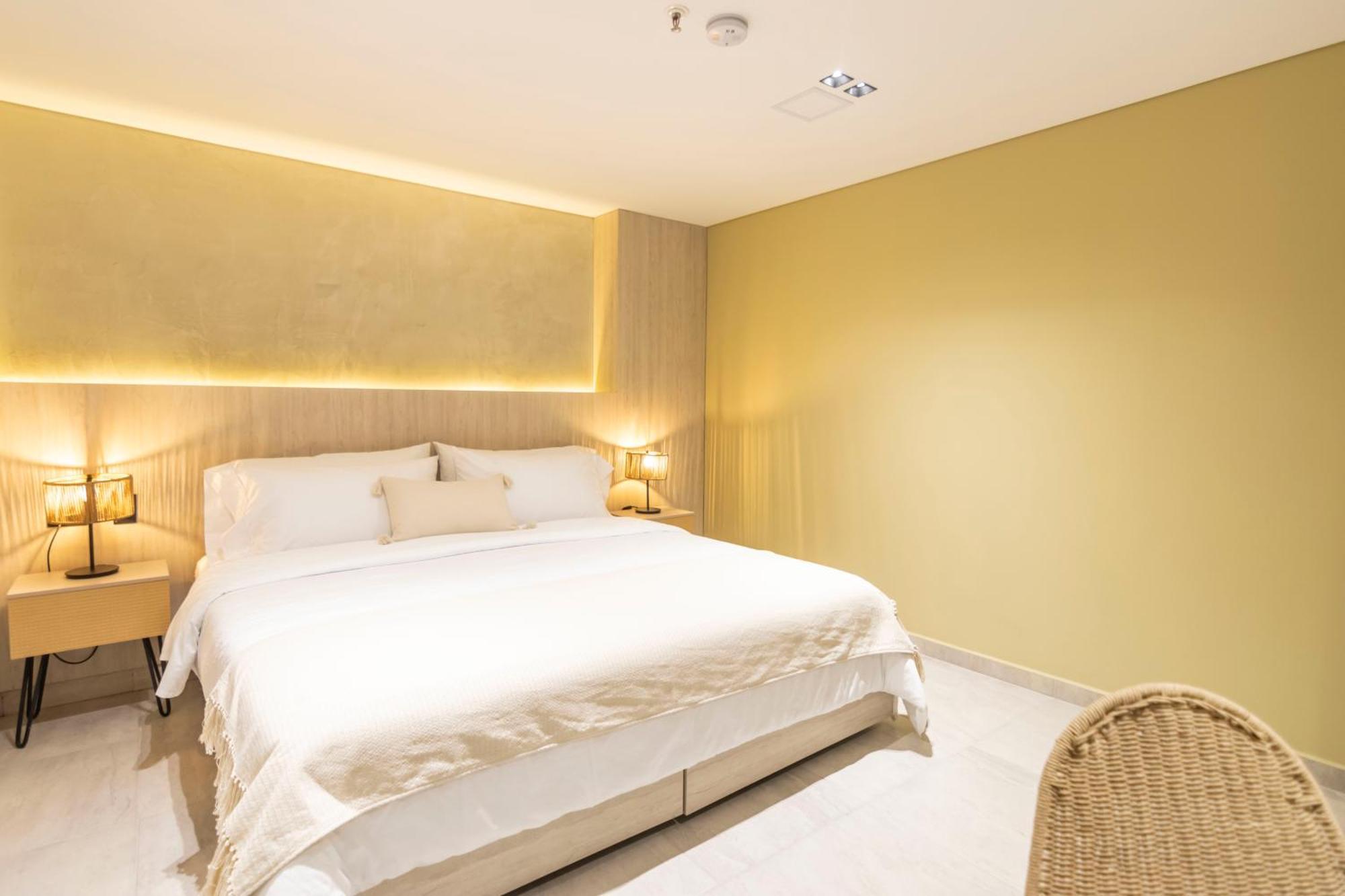 Sonata 44 Hotel Laureles Medellín Buitenkant foto