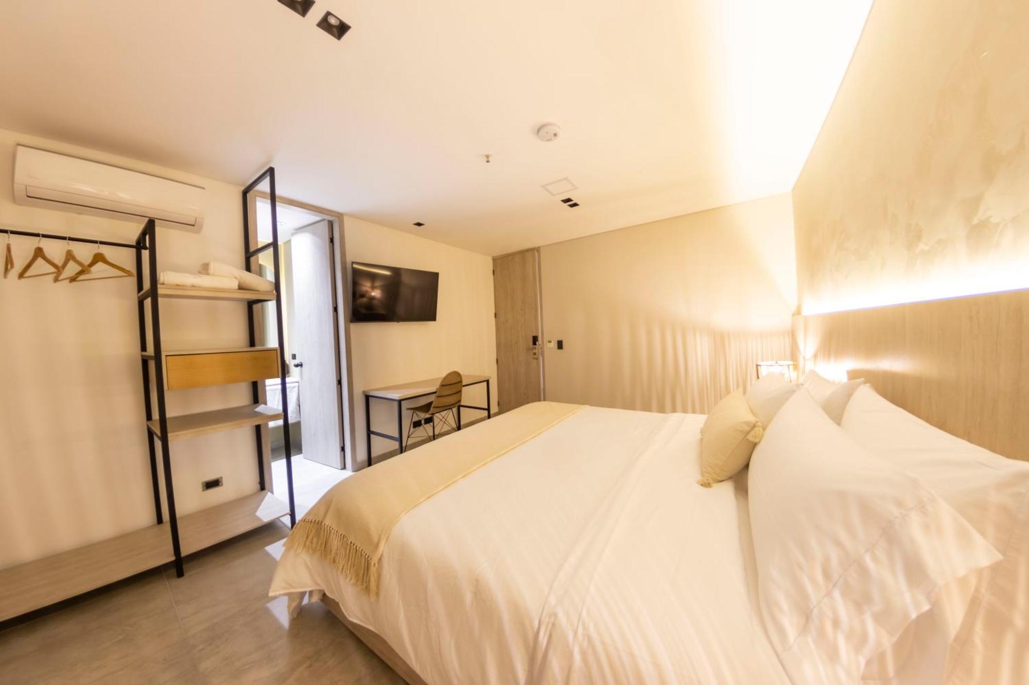 Sonata 44 Hotel Laureles Medellín Buitenkant foto