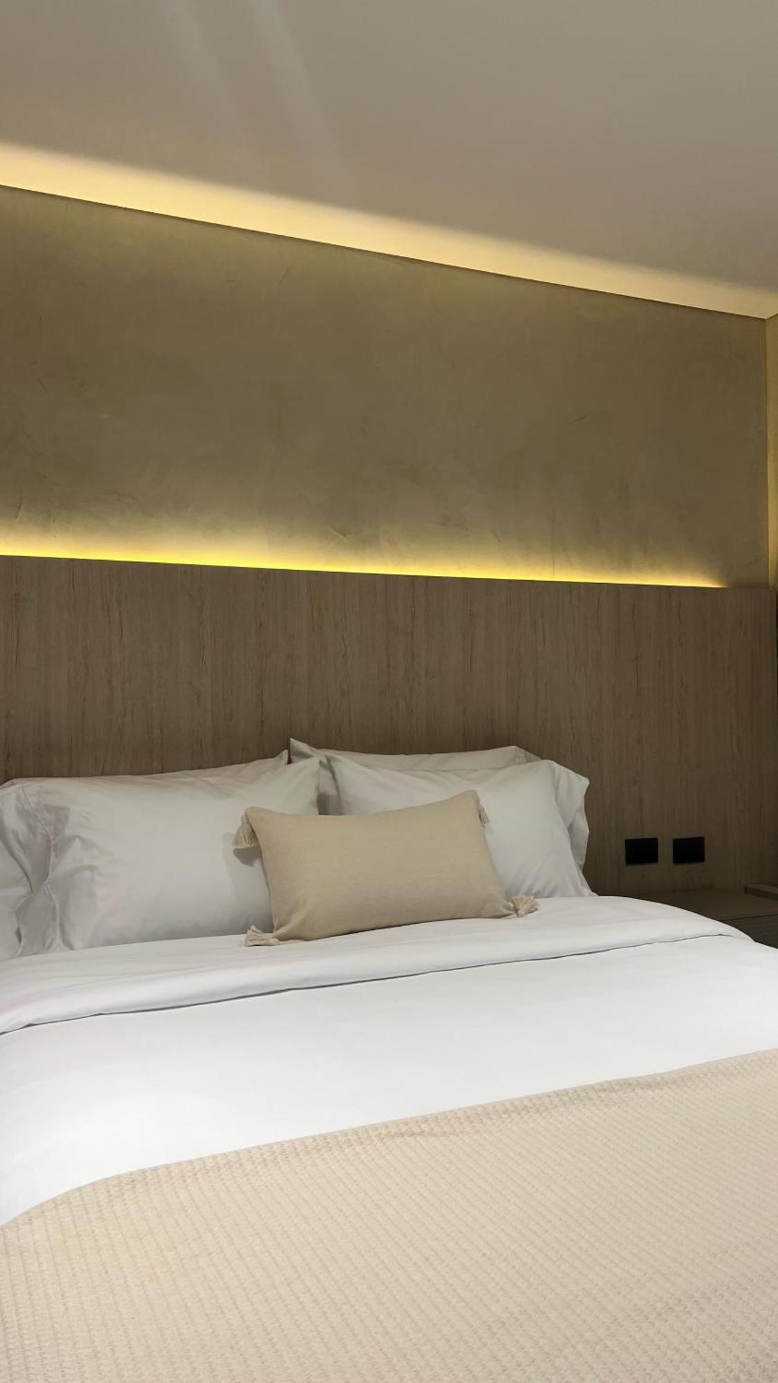 Sonata 44 Hotel Laureles Medellín Buitenkant foto
